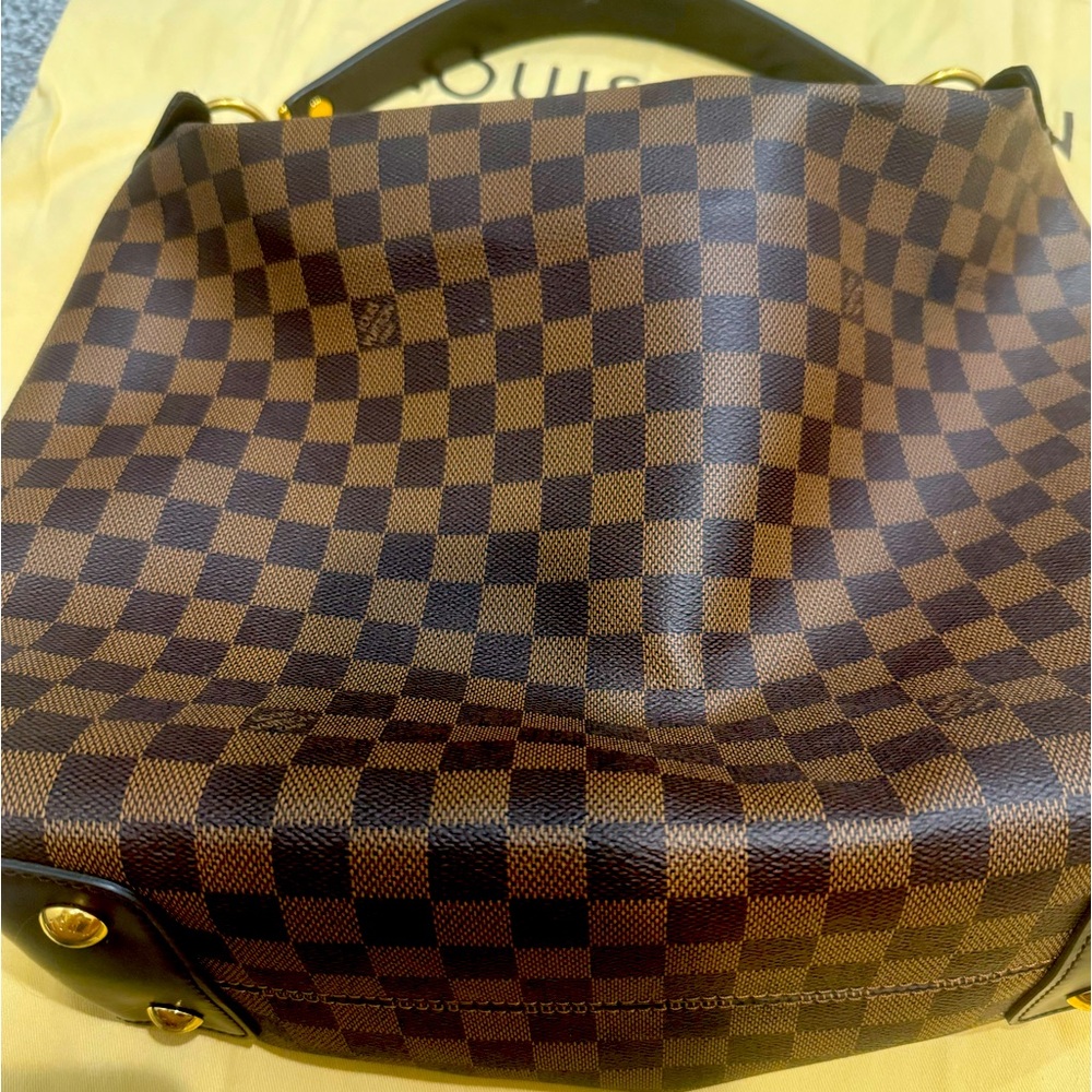REAL, AUTHENTIC Louis Vuitton Duomo Hobo for sale!!! Excellent condition!
